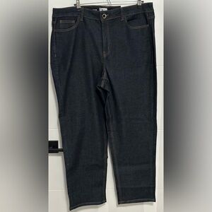 ✨NWT✨ DC: Women’s Slim Leg Jeans Size 20